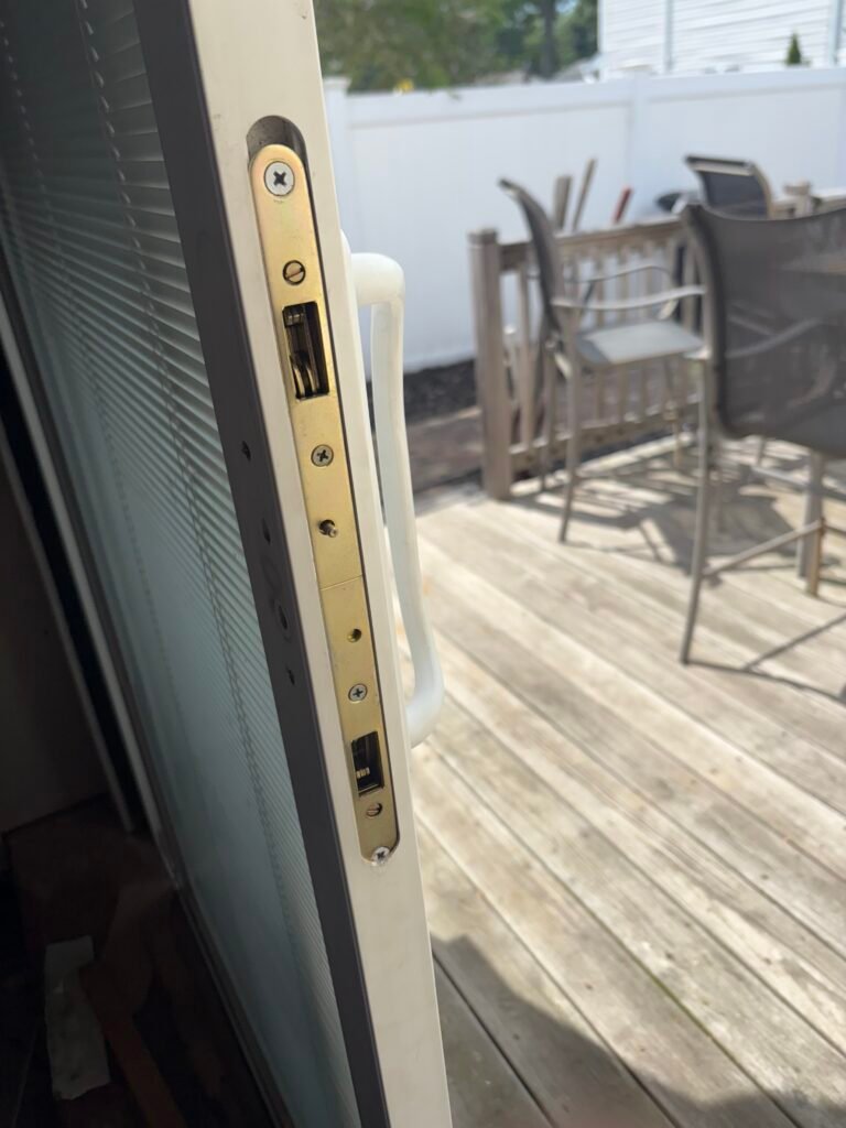Double-hook sliding-door lock replacement
